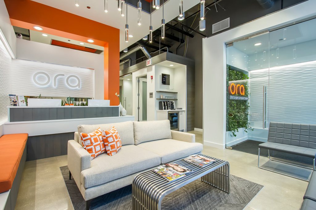 Chicago-Oral-Surgery---Andersonville---Front-lobby